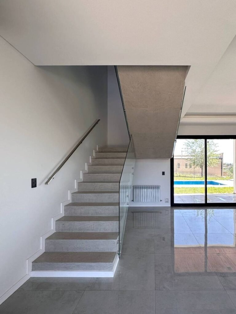 Casa A9 en Altos de Carlos Paz: escalera
